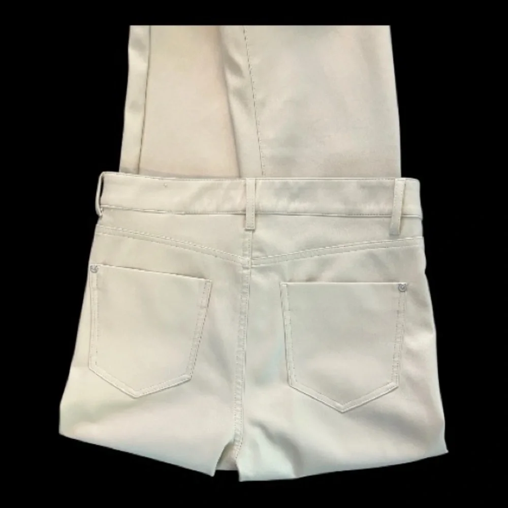 🤍✨ EUC ZARA Ecru High-Waisted Faux Leather Flared Pants | Sz 8 - Picture 5 of 8